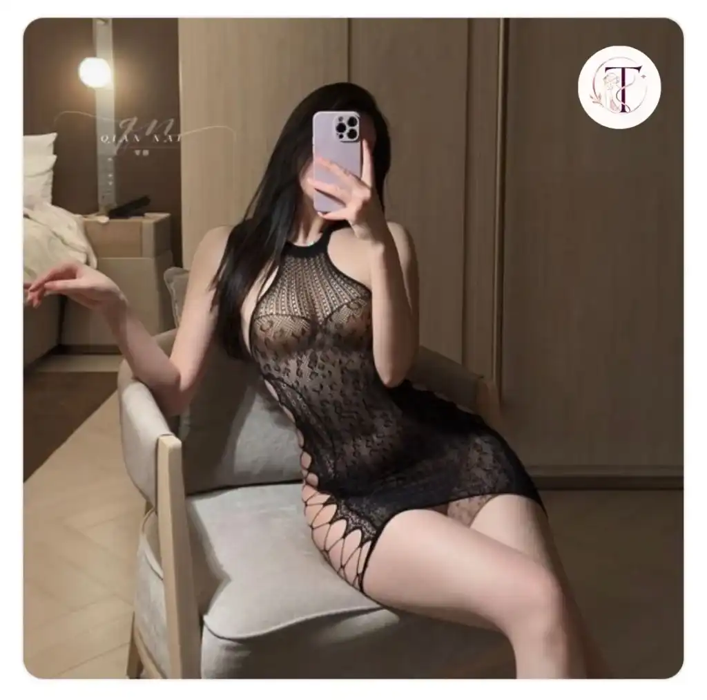 Amoura Night Dress